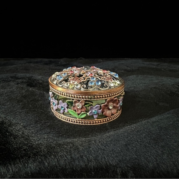 Jeweled Metal Trinket Box - Picture 10 of 10